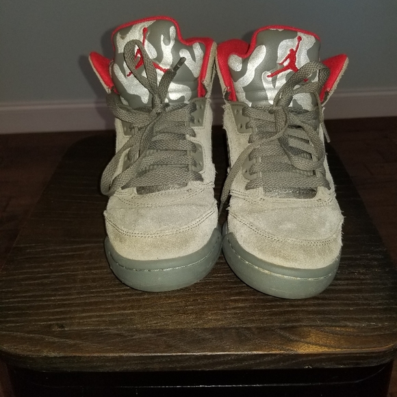 Air Jordan 5 - Picture 3 of 4
